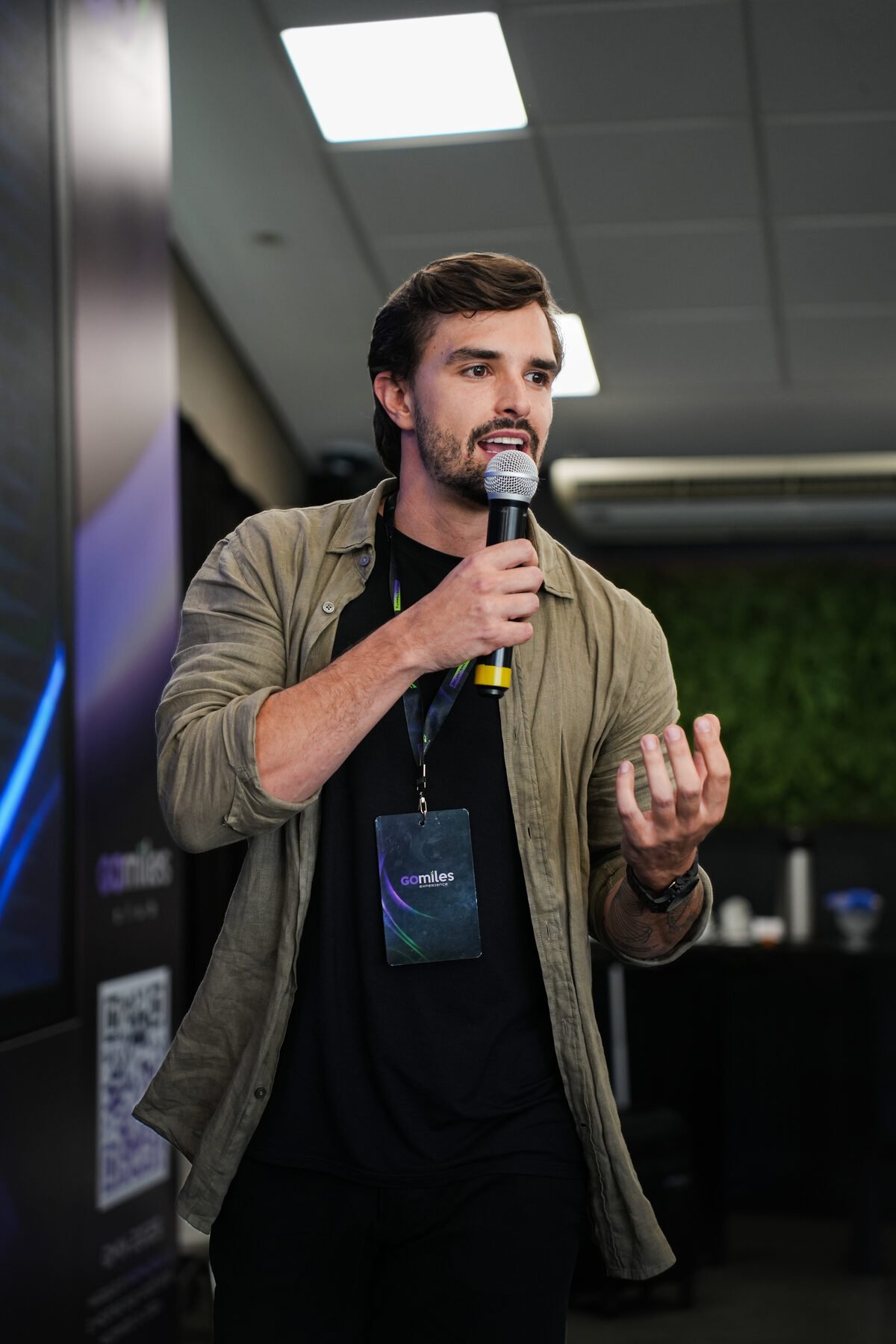 Aloysio Rebello palestrando na Go Miles Experience 2025